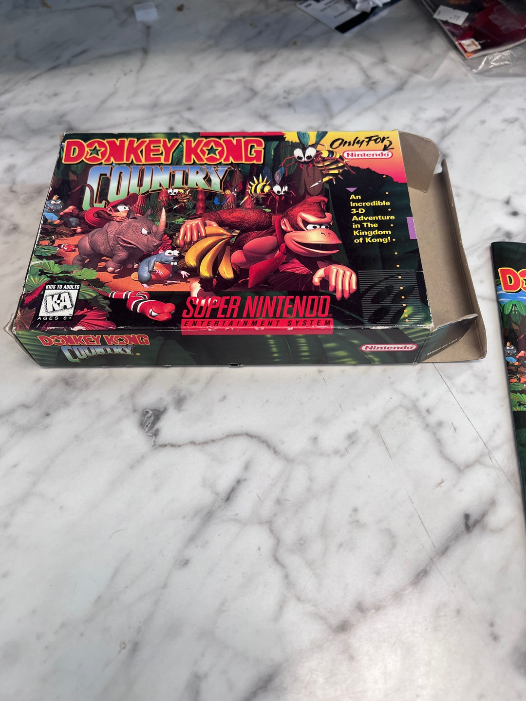 Donkey Kong Country SNES Super Nintendo BOX AND MANUAL ONLY   CO101025