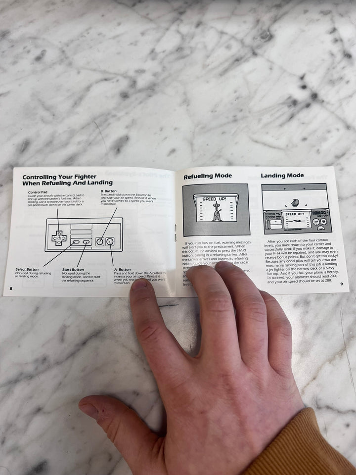 Top Gun Original Nintendo NES MANUAL ONLY MO21926