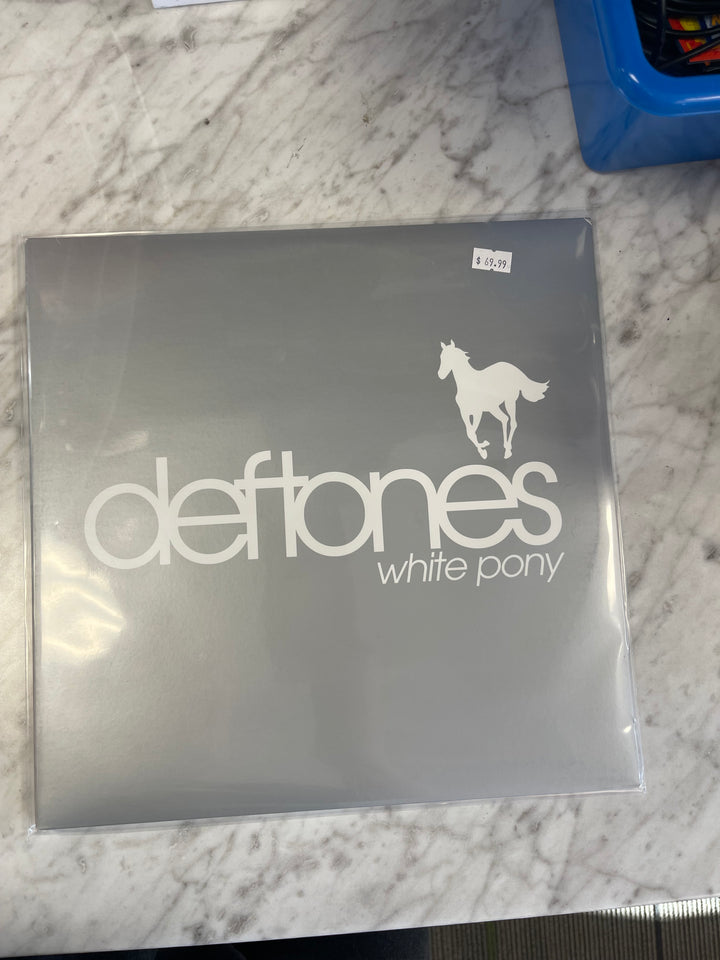 Deftones - White Pony (NM) Condition Vinyl Record  VR12625