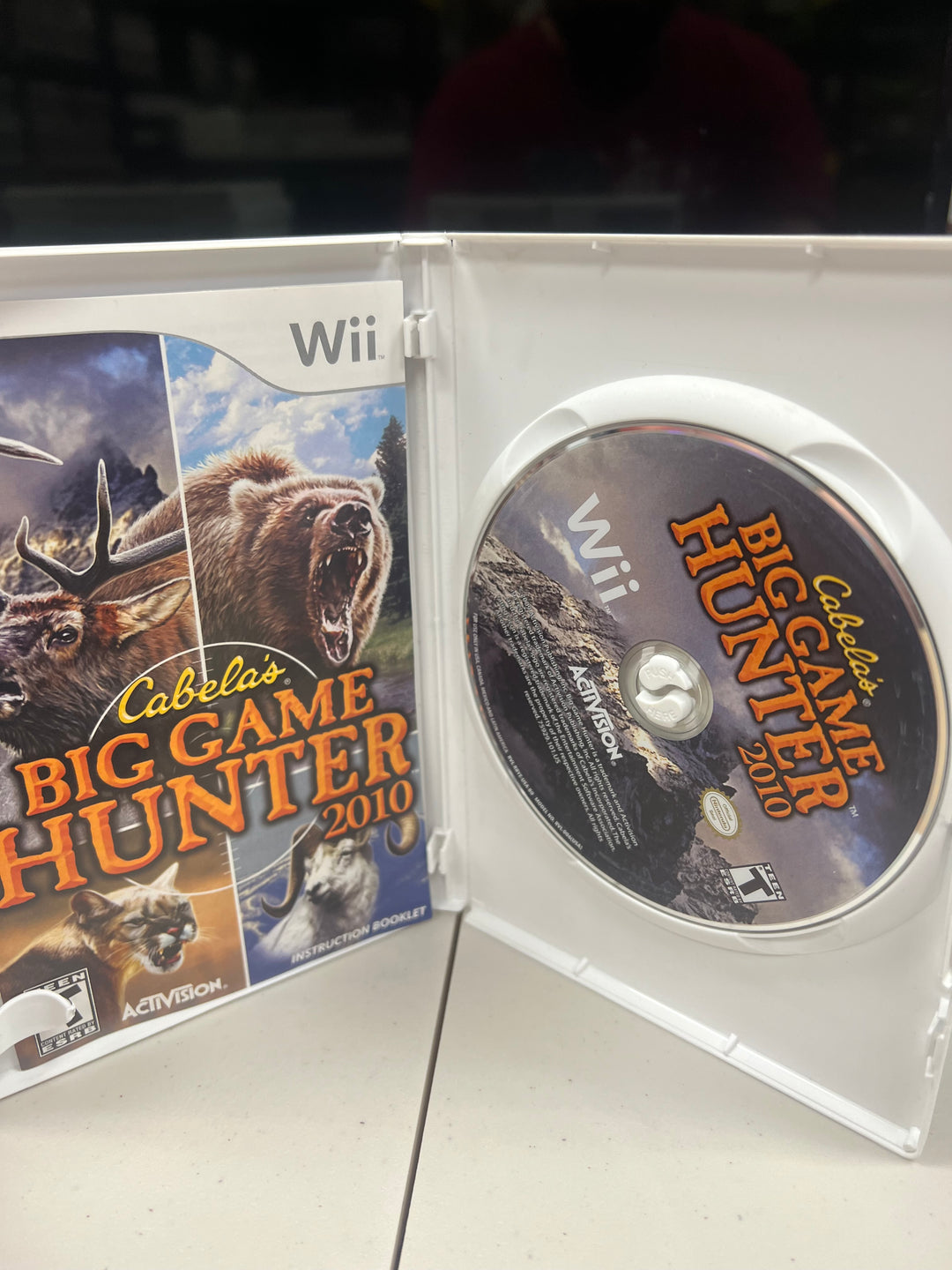 Cabela's Big Game Hunter 2010 for Nintendo Wii in case!               WII523