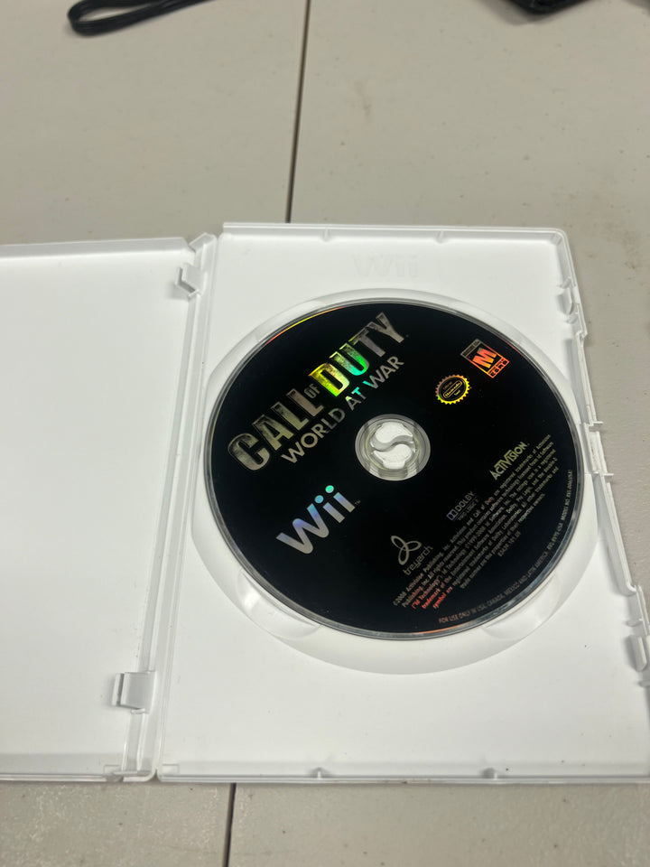 Call of Duty World At War for Nintendo Wii in case! Used         UD92024