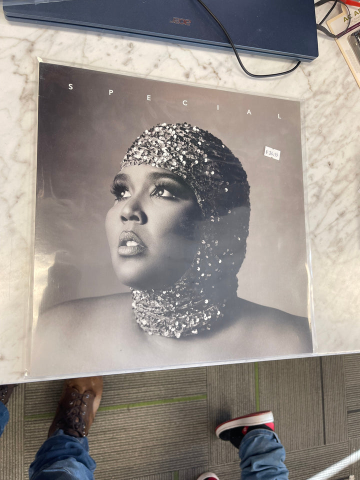 Lizzo - Special (vg+) Condition Vinyl Record  VR2925