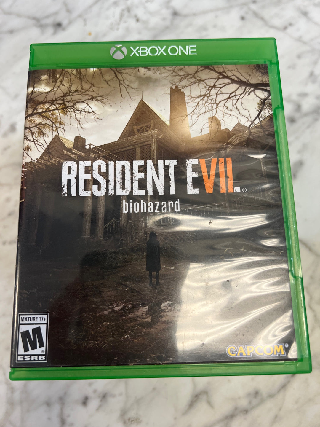 Resident Evil 7: Biohazard - Xbox One / Xbox Series X O42325