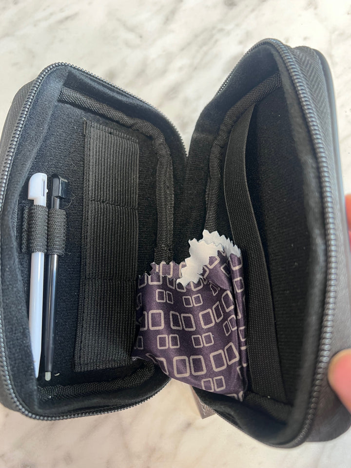 Official Nintendo DS Soft Carry Case Black UA101425