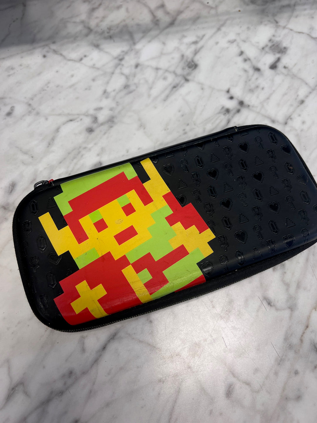 8-Bit Zelda Nintendo Switch Soft Carry Case (Worn/Needs cleaning) UA101425