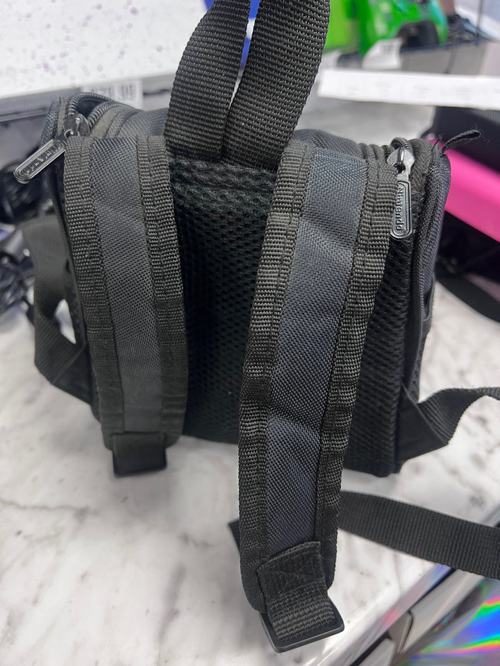 Official Nintendo Gameboy(?) Soft Carry Case Black UA101425