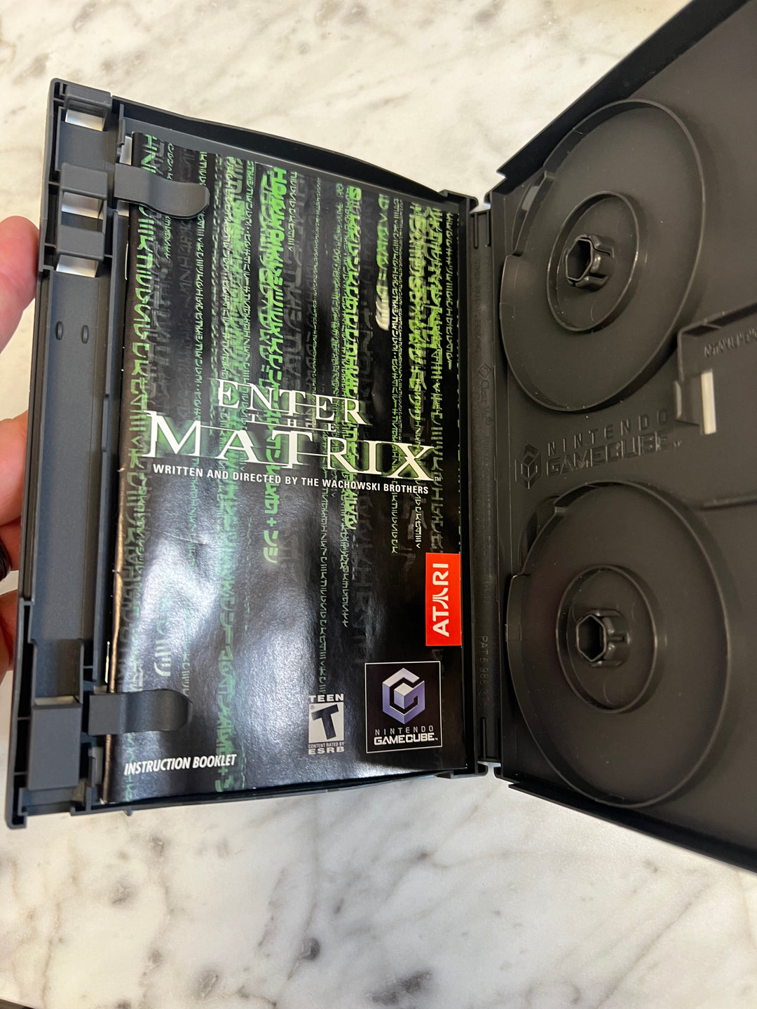 Enter the Matrix for Nintendo Gamecube Case and manual only no game CO71624
