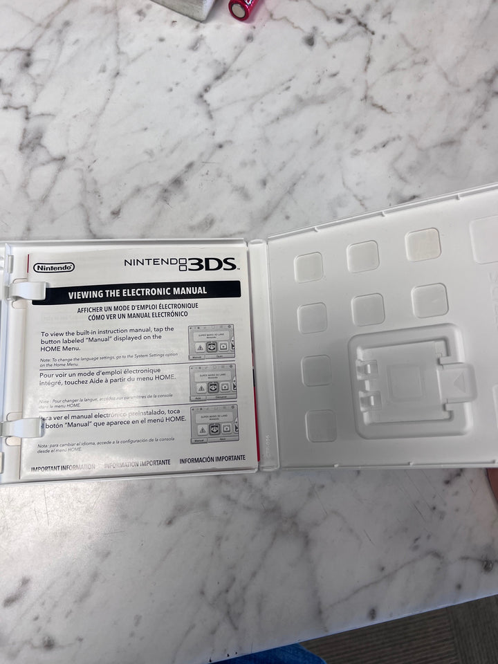 Donkey Kong Country Returns 3D Nintendo 3DS CASE ONLY MO101625