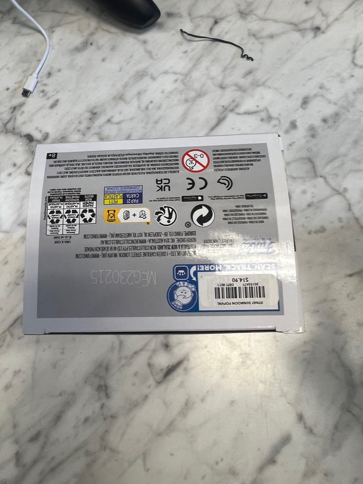 Funko Pop! Sun & Moon #919 Five Nights at Freddy's P72325