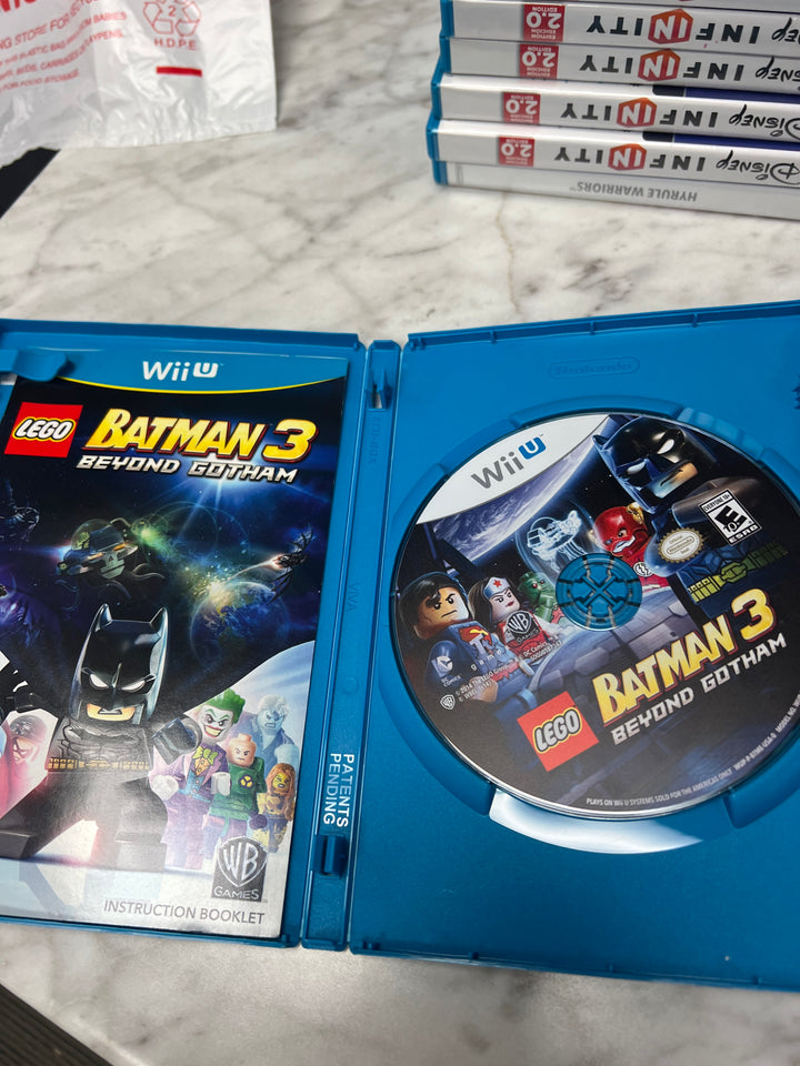 Lego Batman 3 Beyond Gotham for Nintendo Wii U in case. Tested and Working.   UD102824