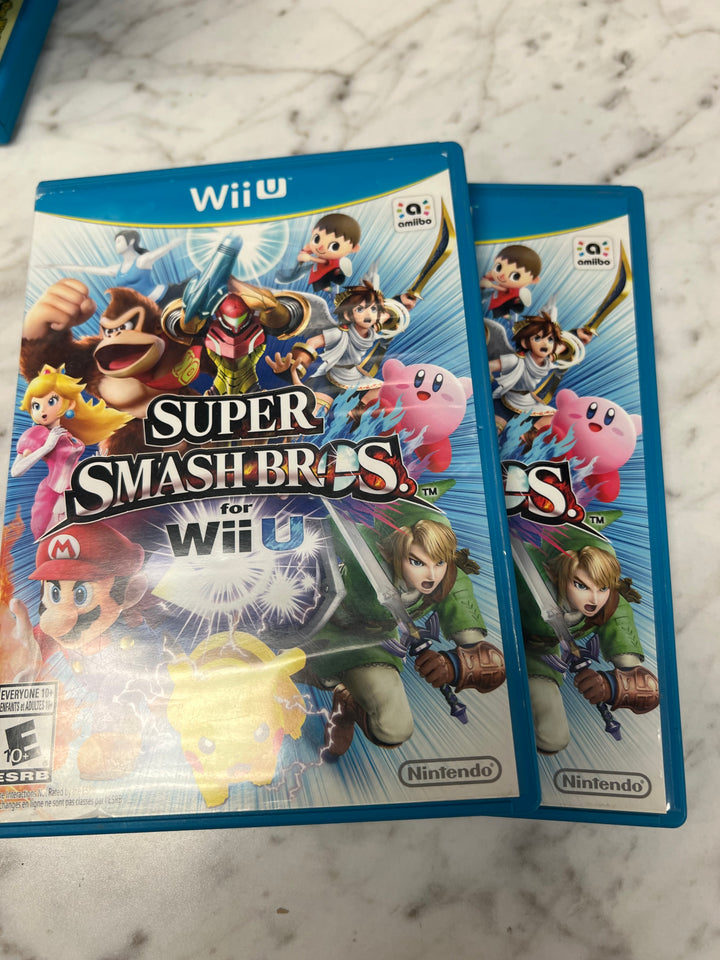 Super Smash Bros for Nintendo Wii U in case. Tested and Working.     DO61324