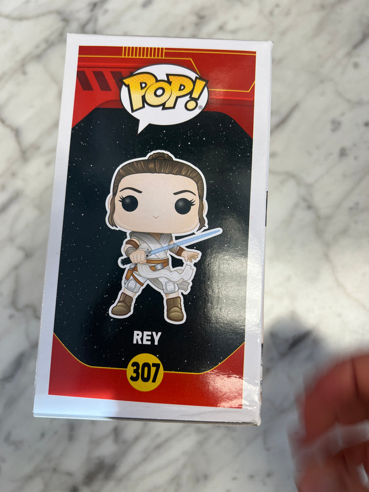 Funko Pop! Vinyl: Star Wars - Rey #307 FP10124