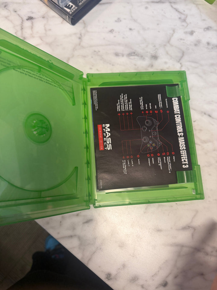Mass Effect Legendary Edition - Xbox One CASE ONLY NO GAME INCLUDED! CO112825