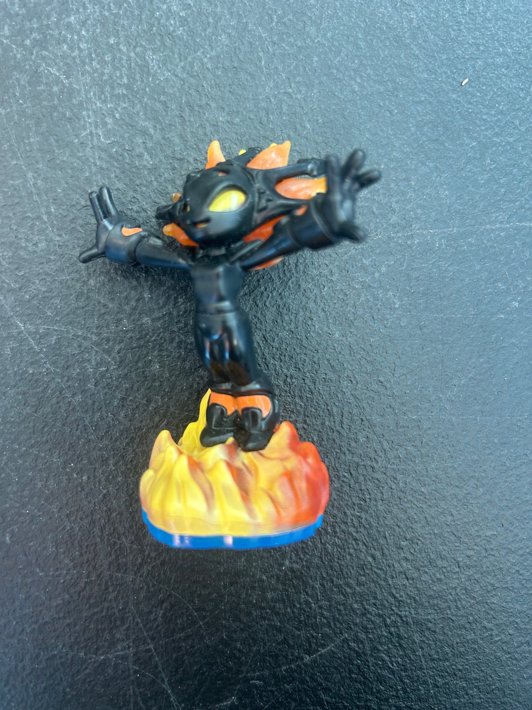 Skylanders Swap Force Lightcore Smolderdash Figure SL3426