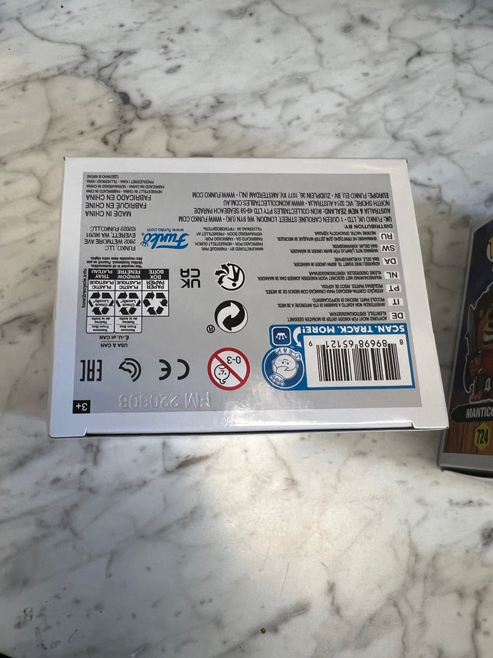 Funko Pop! Mereoleona #1157 Black Clover Gamestop Glow in the Dark GITD  P72325