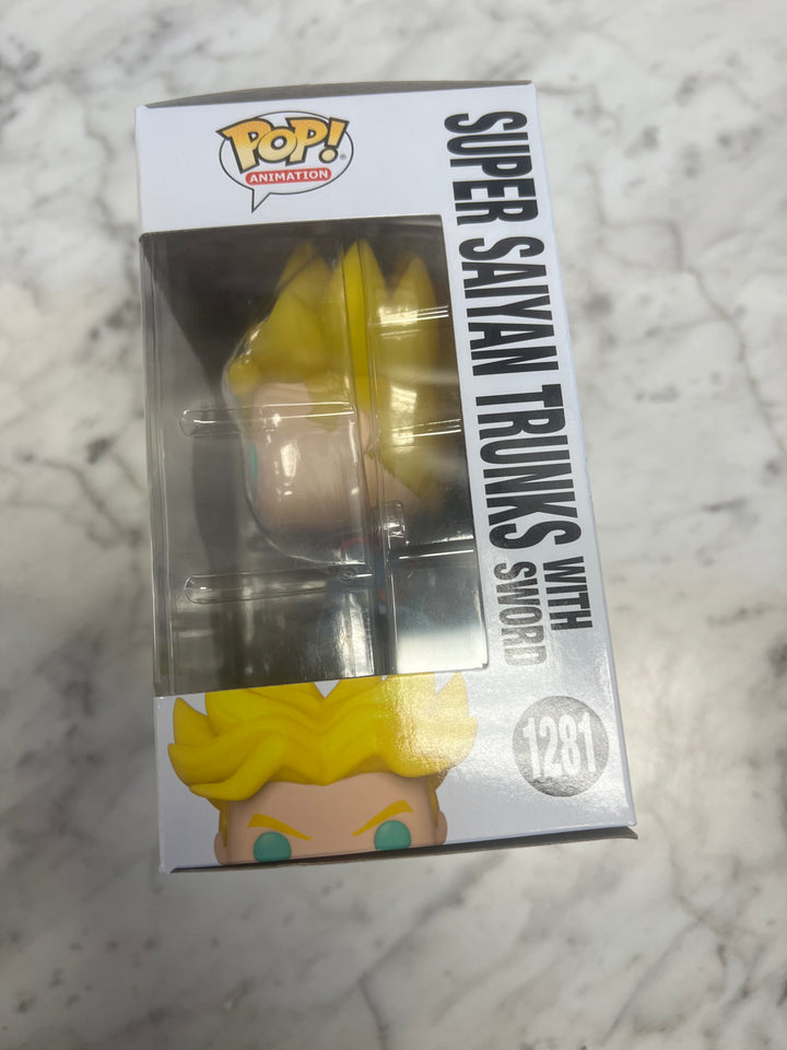 FUNKO POP Dragon Ball Super Saiyan Trunks Glow in Dark amazon exclusive #1281 FP72324