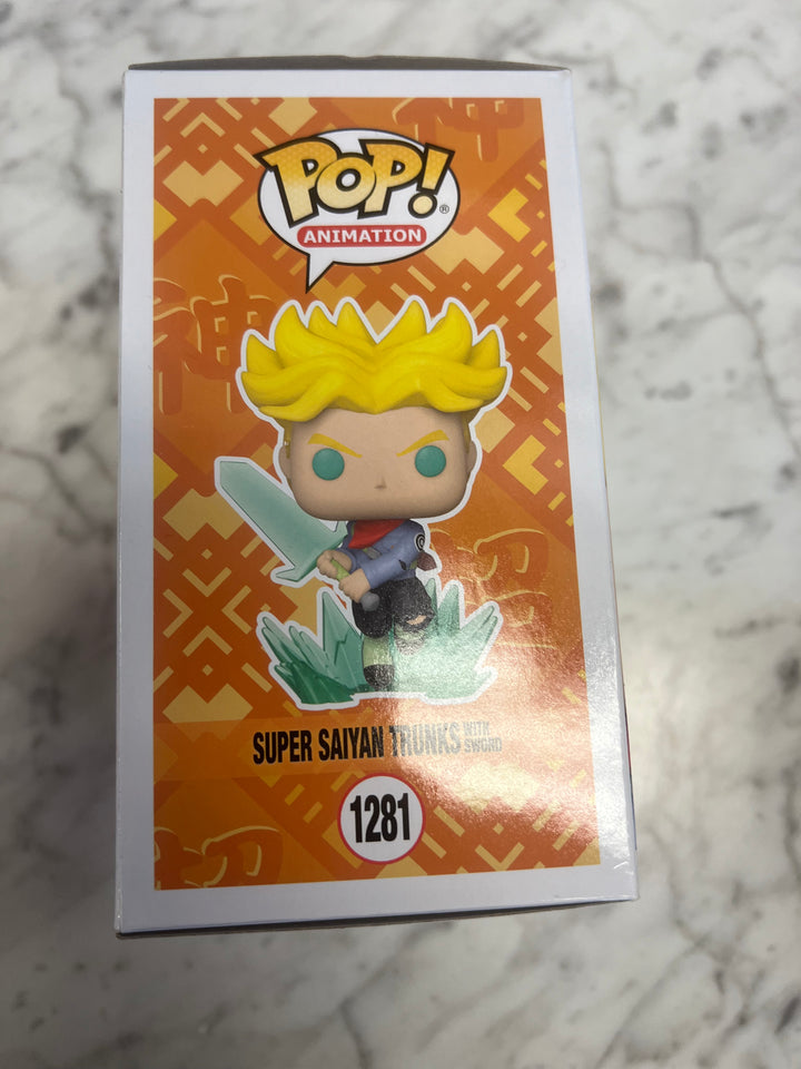 FUNKO POP Dragon Ball Super Saiyan Trunks Glow in Dark amazon exclusive #1281 FP72324