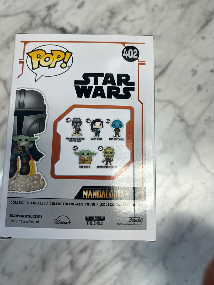 Funko Pop! Star Wars The Mandalorian with Grogu Amazon Exclusive #402 FP10124