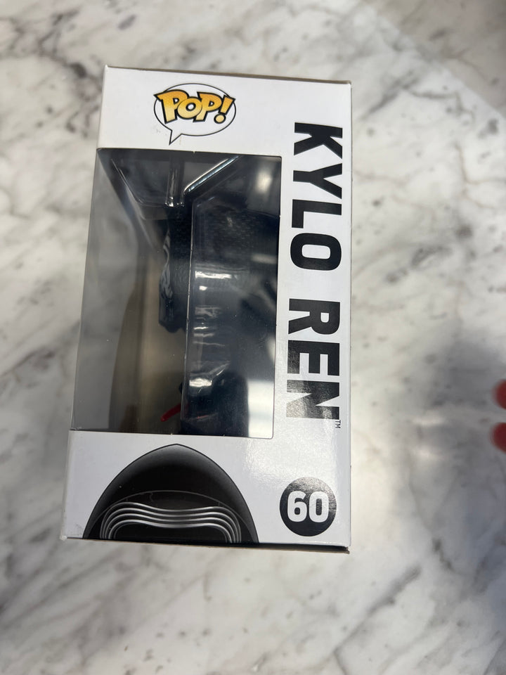 Funko Pop! Vinyl Star Wars #308 Kylo Ren Supreme Leader GITD Target Exclusive FP10124