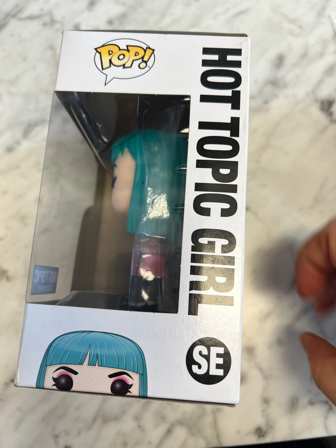 Funko Pop! Hot Topic Girl SE Exclusive P72325
