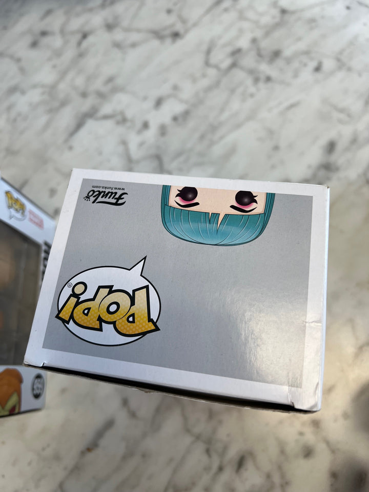 Funko Pop! Hot Topic Girl SE Exclusive P72325