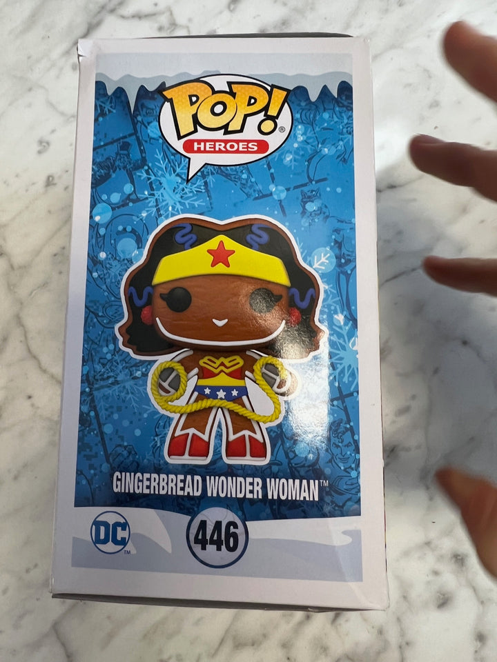 Funko Pop! Gingerbread Wonder Woman #446 DC Holiday P72325