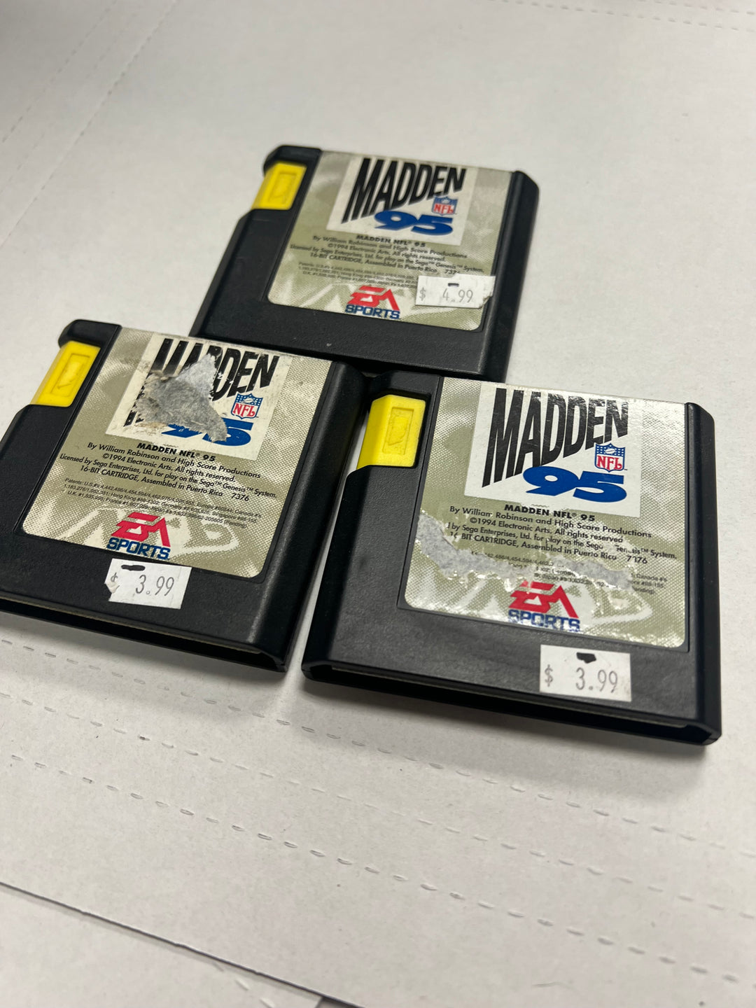 Madden NFL 95 for Sega Genesis cart only. Tested and working. DU72524