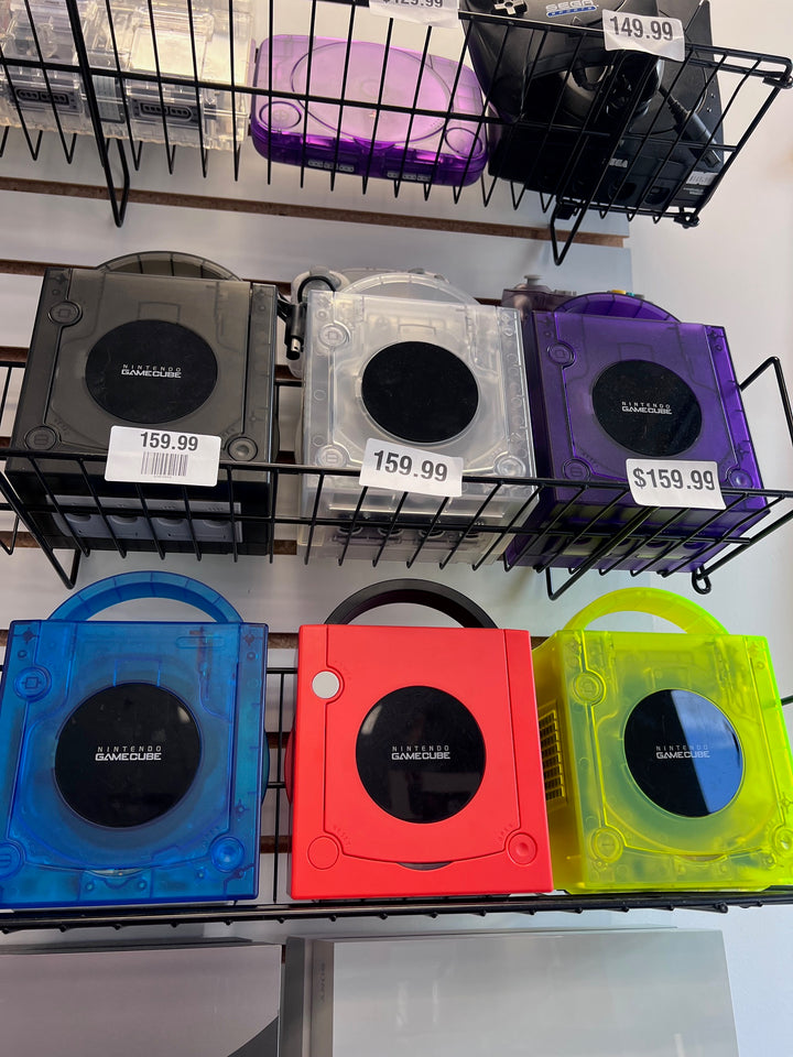 Nintendo Gamecube Console - New Shell   MC102225