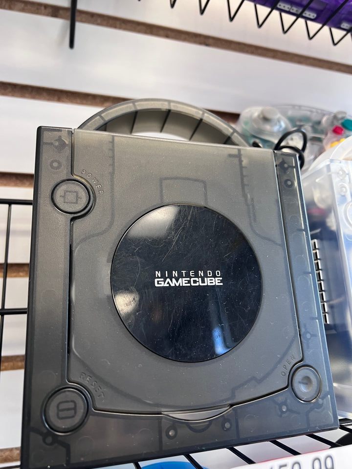 Nintendo Gamecube Console - New Shell   MC102225