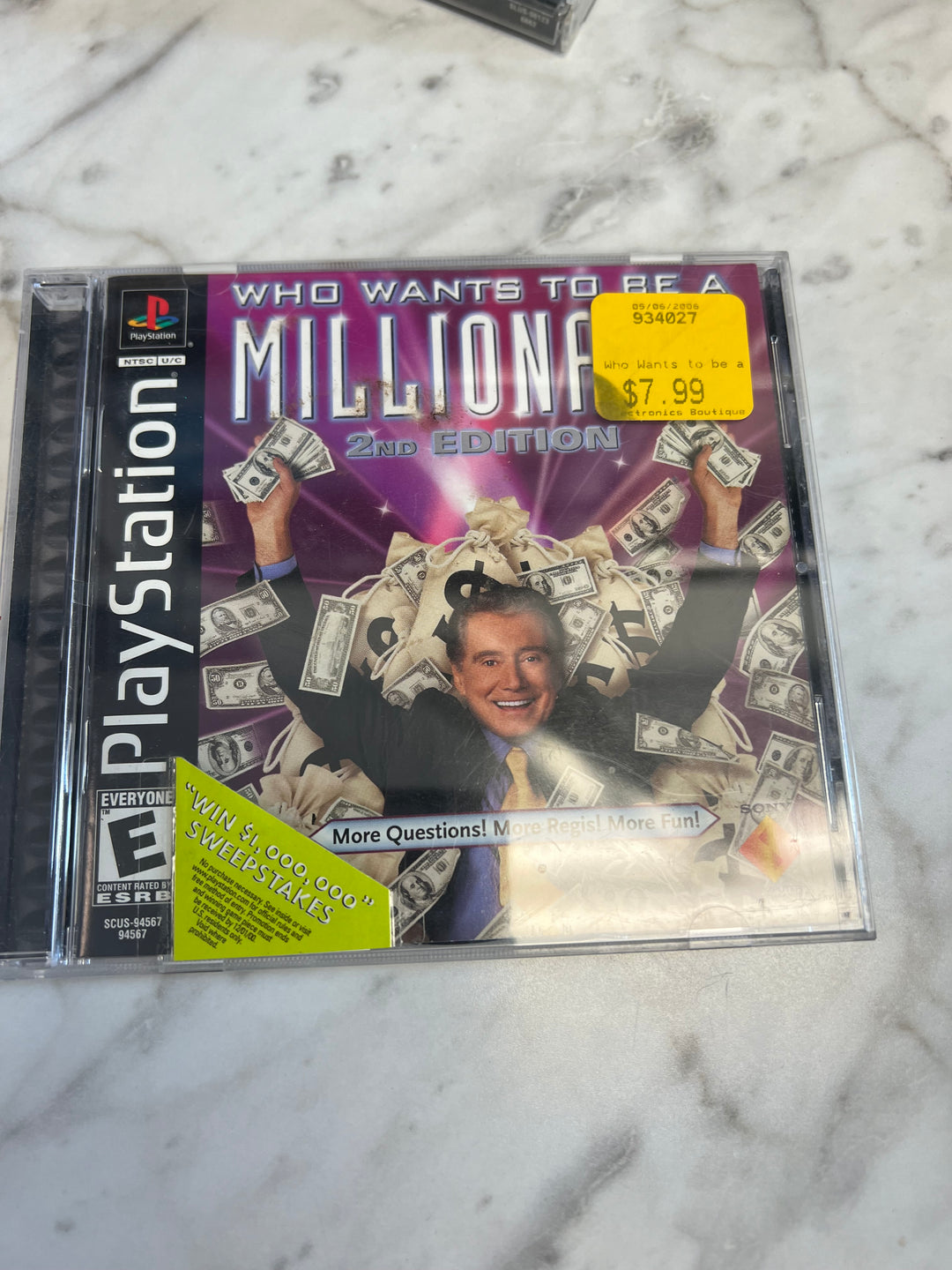 Who Wants to be a Millionaire PS1 Playstation in case. Tested and Working.    DO61224