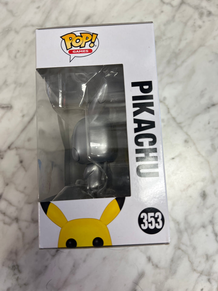 Funko Pop! Games Pikachu #353 Metallic Silver Pokemon FP5525