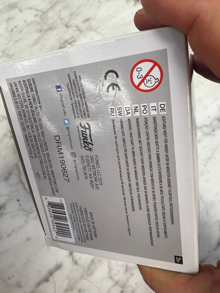 Funko Pop!  Games Squirtle #504 Pokemon Imperfect Box FP5525