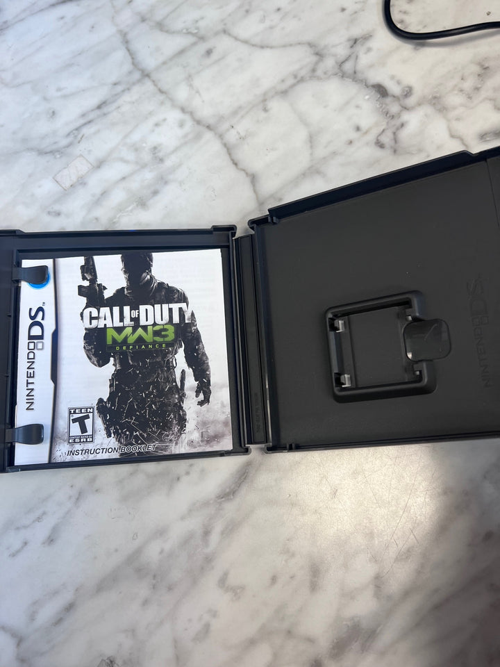 Call of Duty Modern Warfare 3 Nintendo DS CASE & Manual ONLY  CO102425