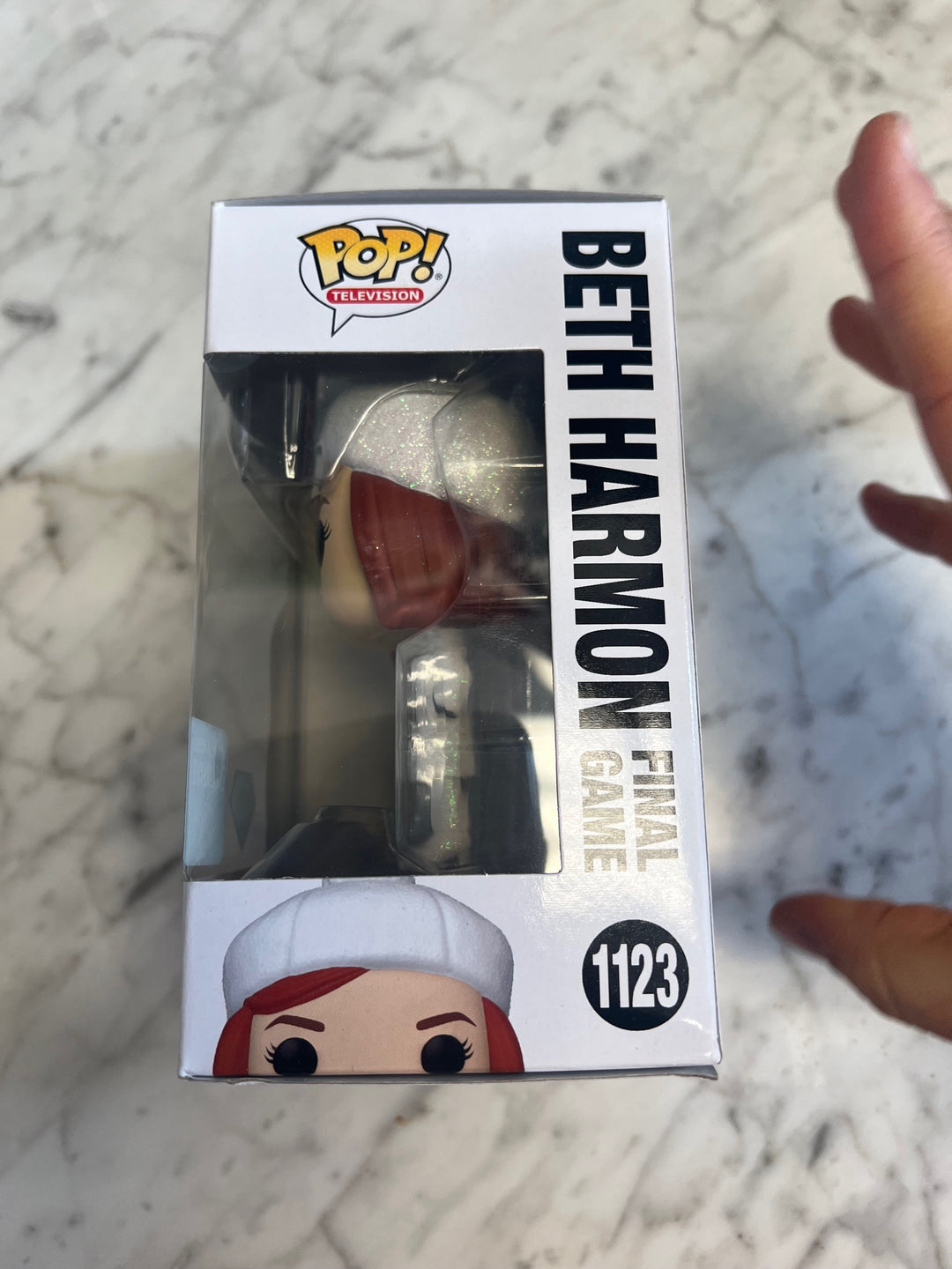 Funko Pop! Beth Harmon #1123 Queen's Gambit Diamond Glitter Damaged Corners P72325