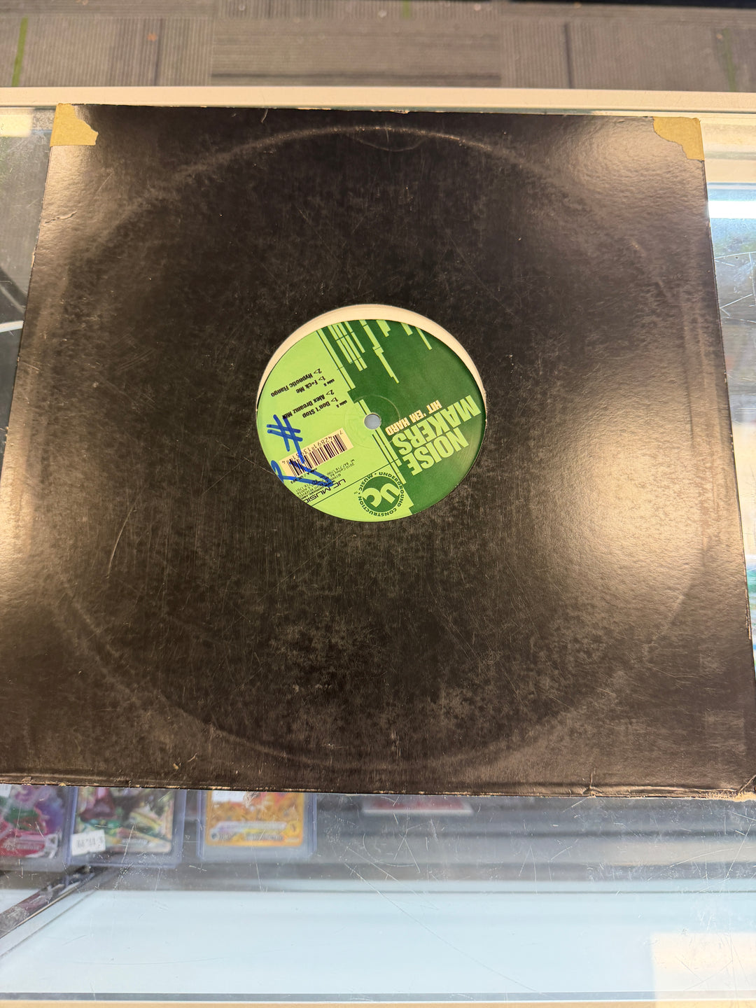 Noise Makers - Hit Em Hard (VG) Vinyl Record VR122925