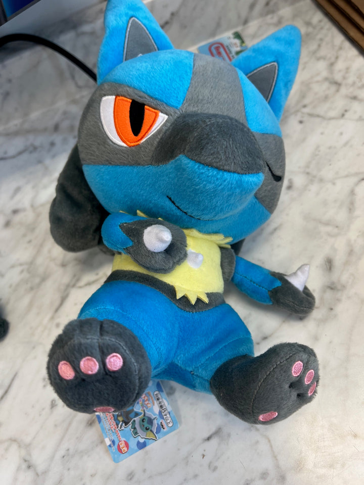 Bandai Banpresto Game Prize Lucario Sitting Plush Japanese about 12" P72525
