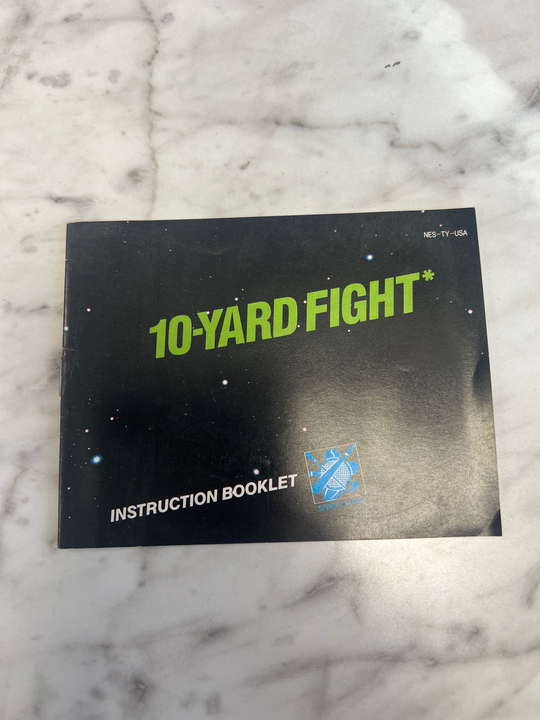 10-Yard Fight for Nintendo NES Manual ONLY    MO10324