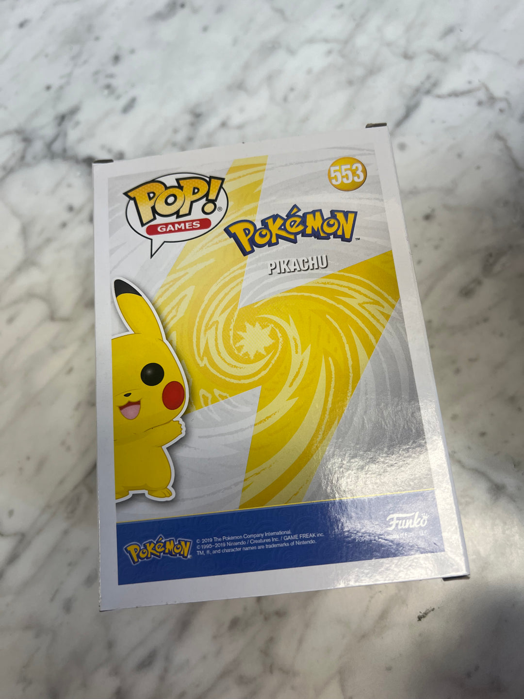 Funko Pop! Pokemon Pikachu Diamond Collection #553 FP72924