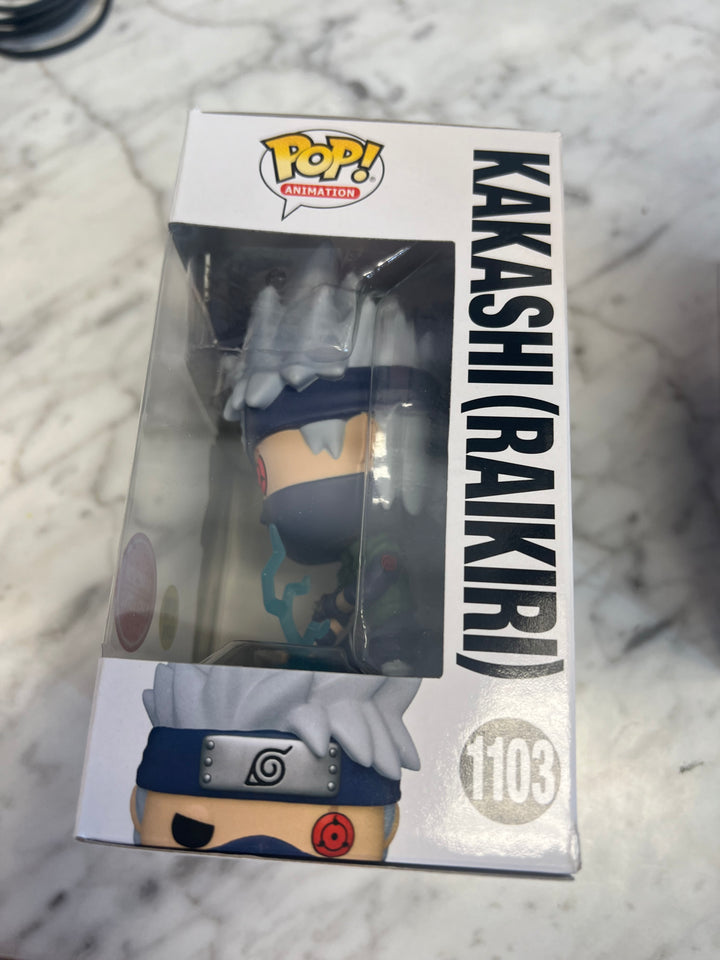 Funko Pop Naruto : KAKASHI (RAIKIRI) Glows GITD #1103 FP72924