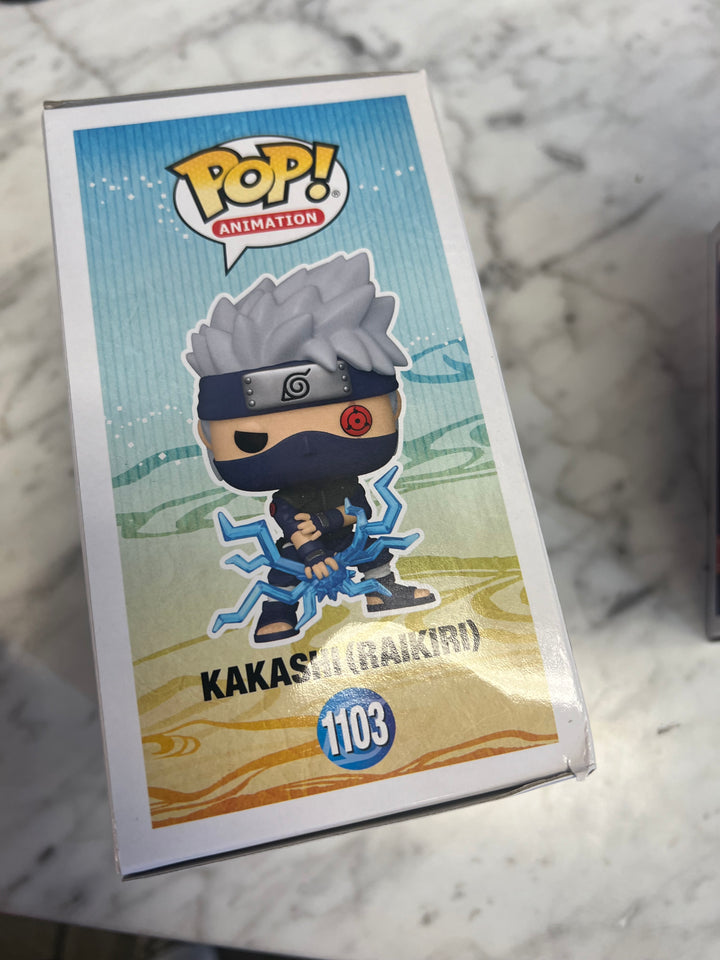 Funko Pop Naruto : KAKASHI (RAIKIRI) Glows GITD #1103 FP72924