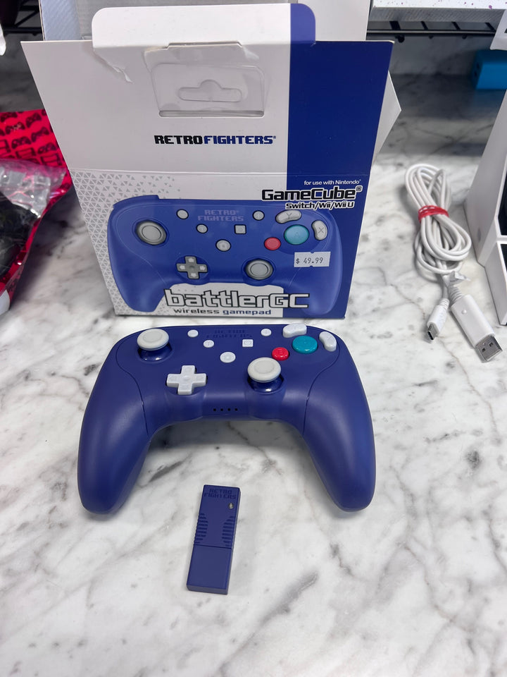 Retro Fighters BattlerGC Control Pad for Gamecube used NO GAMECUBE DONGLE UA103025