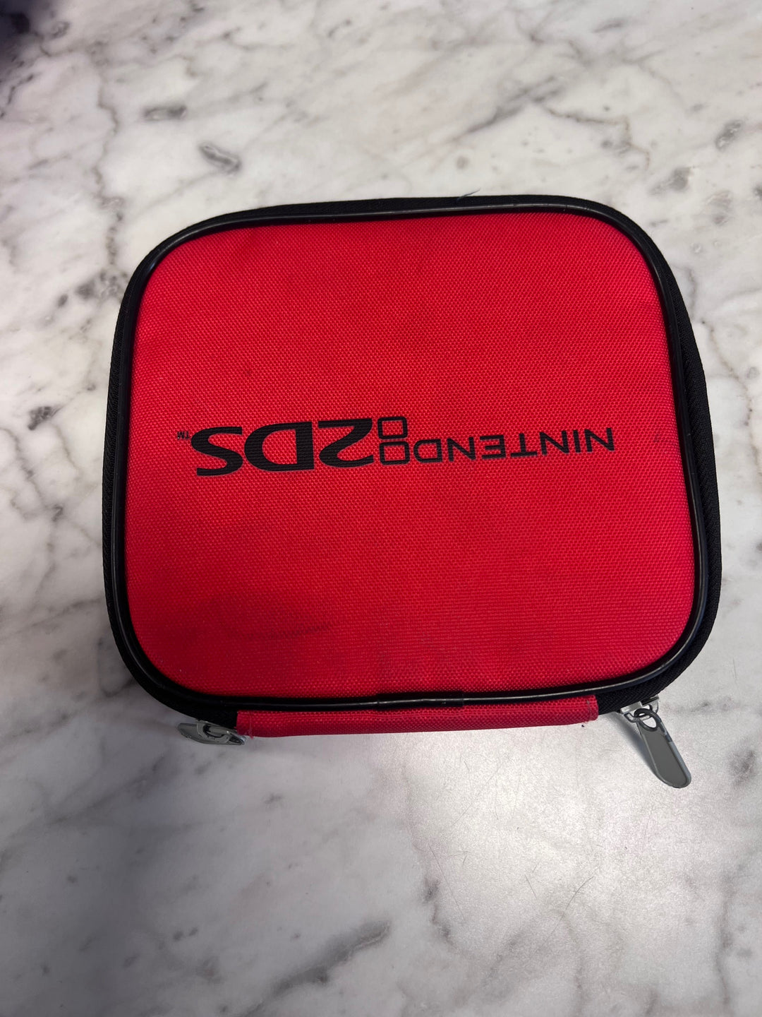 Official Nintendo 2DS Soft Carry Case Used Super Mario Red  UA103025