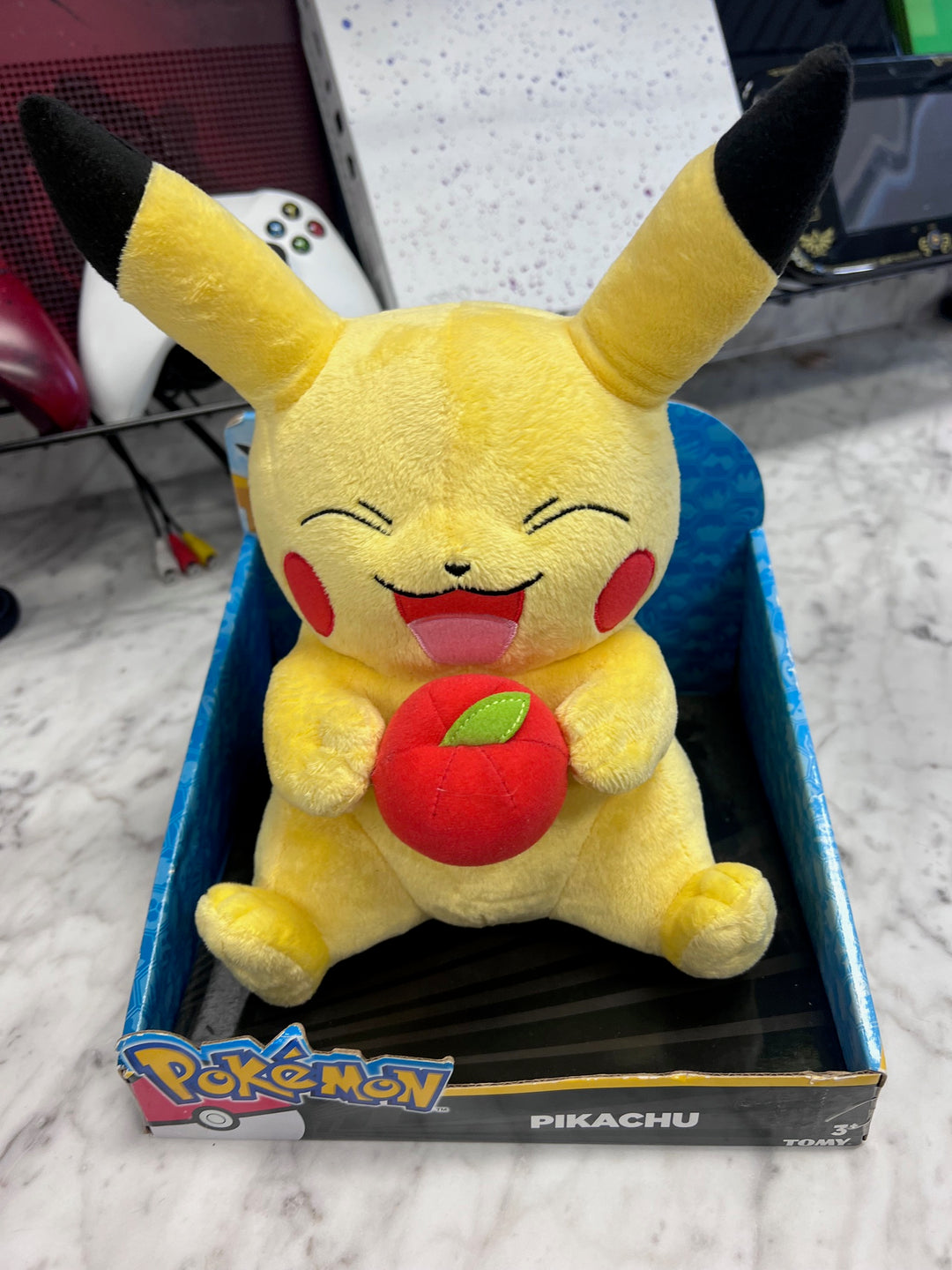 Tomy Pokemon Pikachu 10" Plush in Box   PL103025