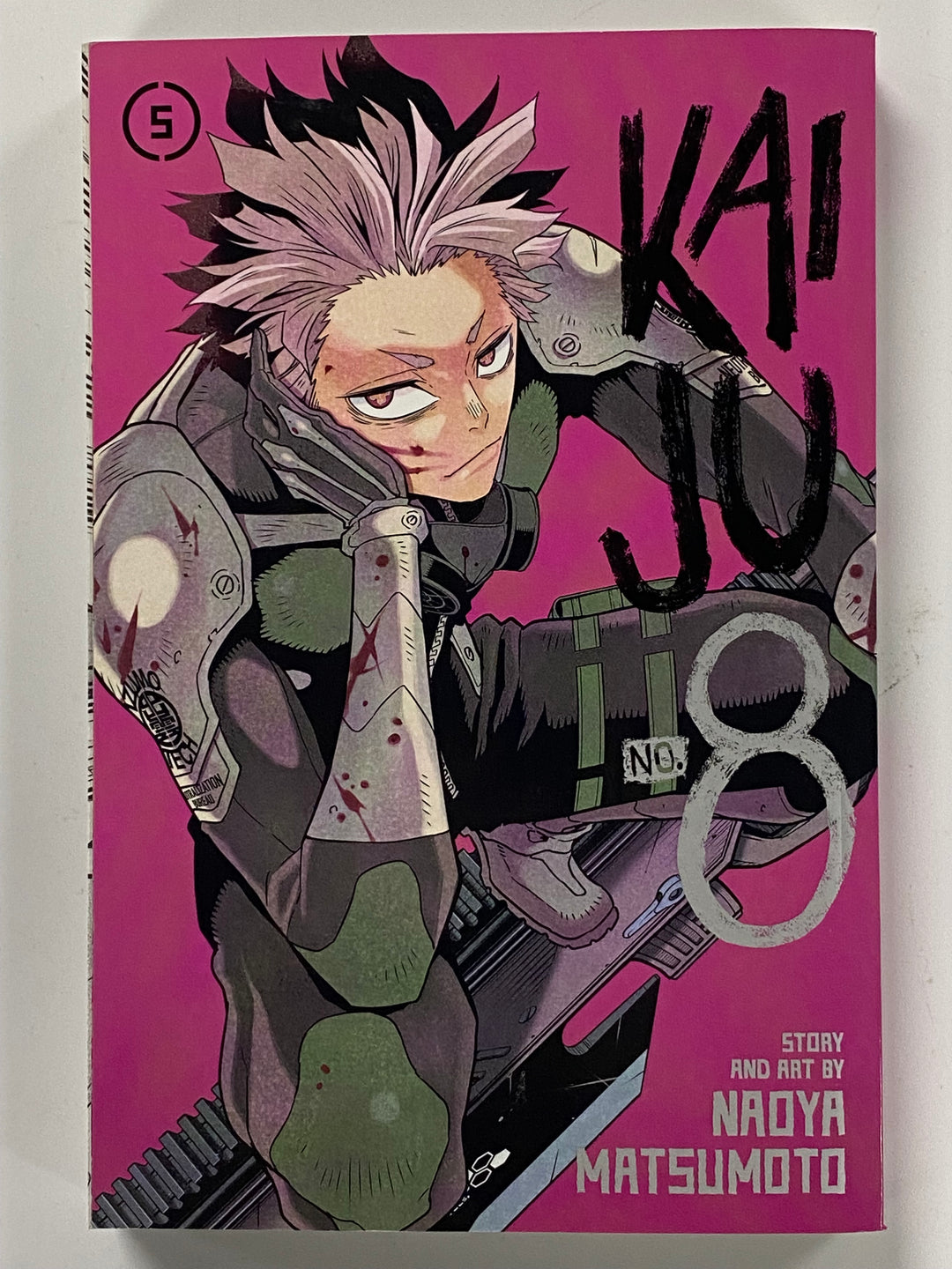 Kaiju No. 8, Vol. 5 by Naoya Matsumoto UG9526