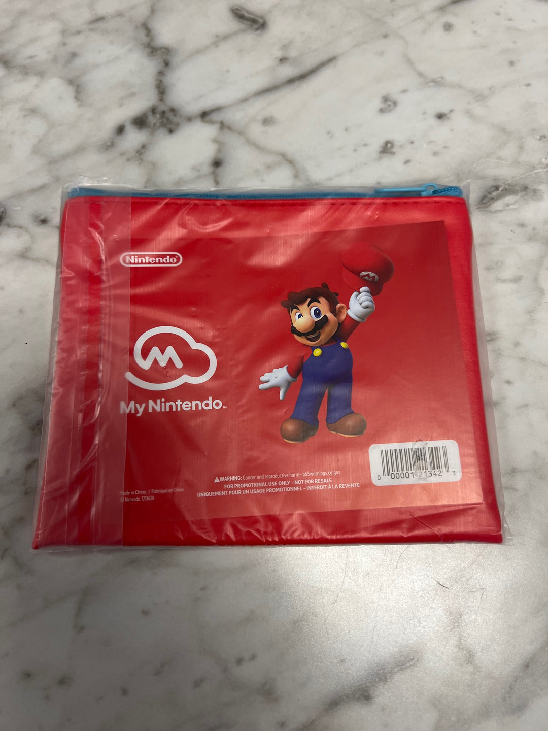 Mario Red Zipper Purse from Club My Nintendo Rewards 2024 New P12825