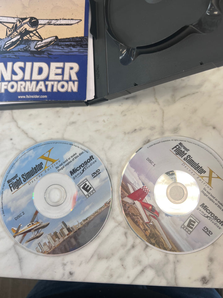 Microsoft Flight Simulator X Deluxe Edition PC DVD-ROM PC11425