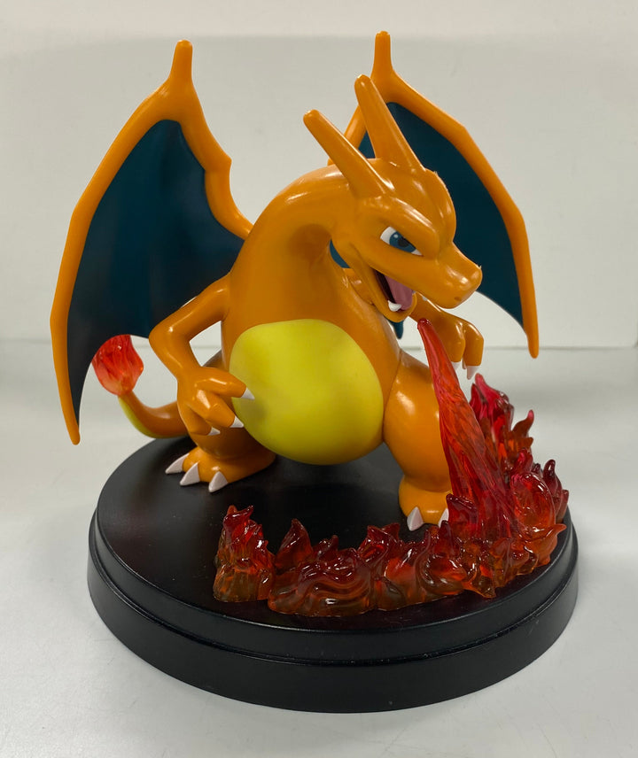 Charizard EX Super Premium Collection Figure UT91726