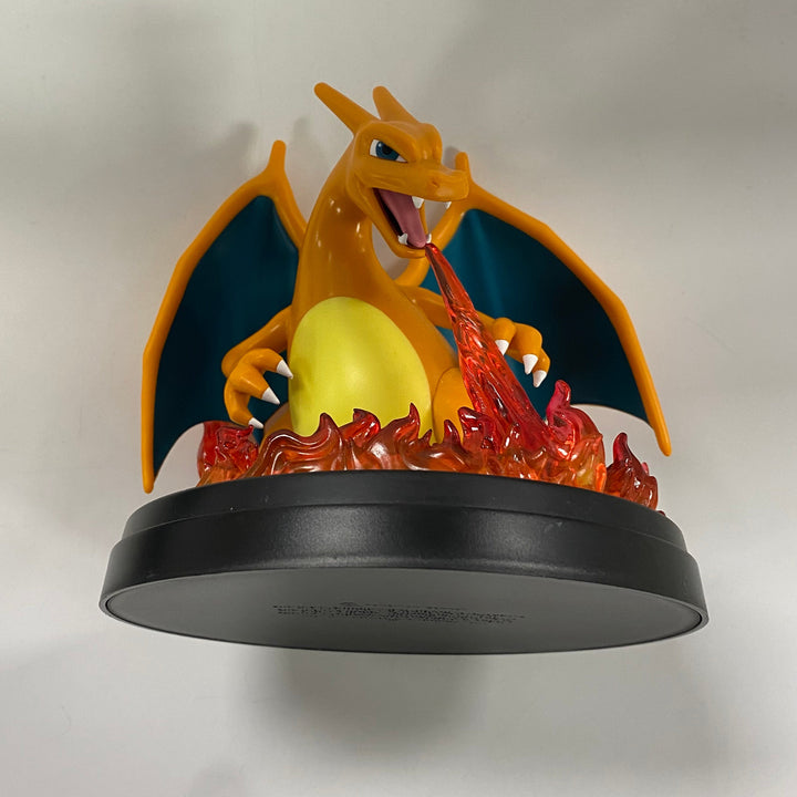 Charizard EX Super Premium Collection Figure UT91726
