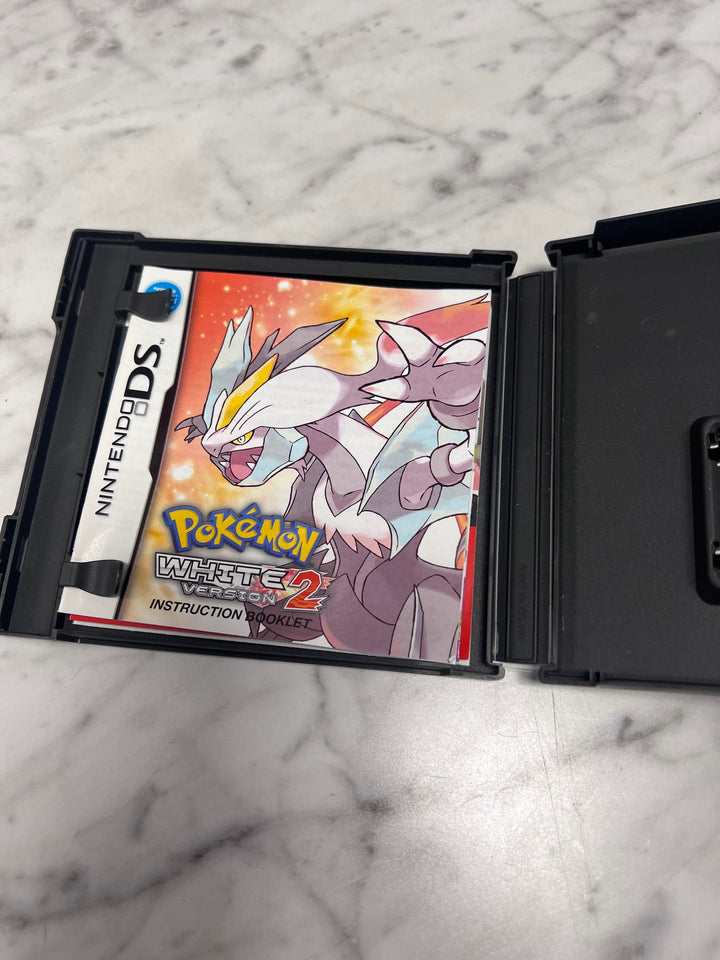 Pokemon White Version 2 Nintendo DS CASE AND MANUAL ONLY MO11425
