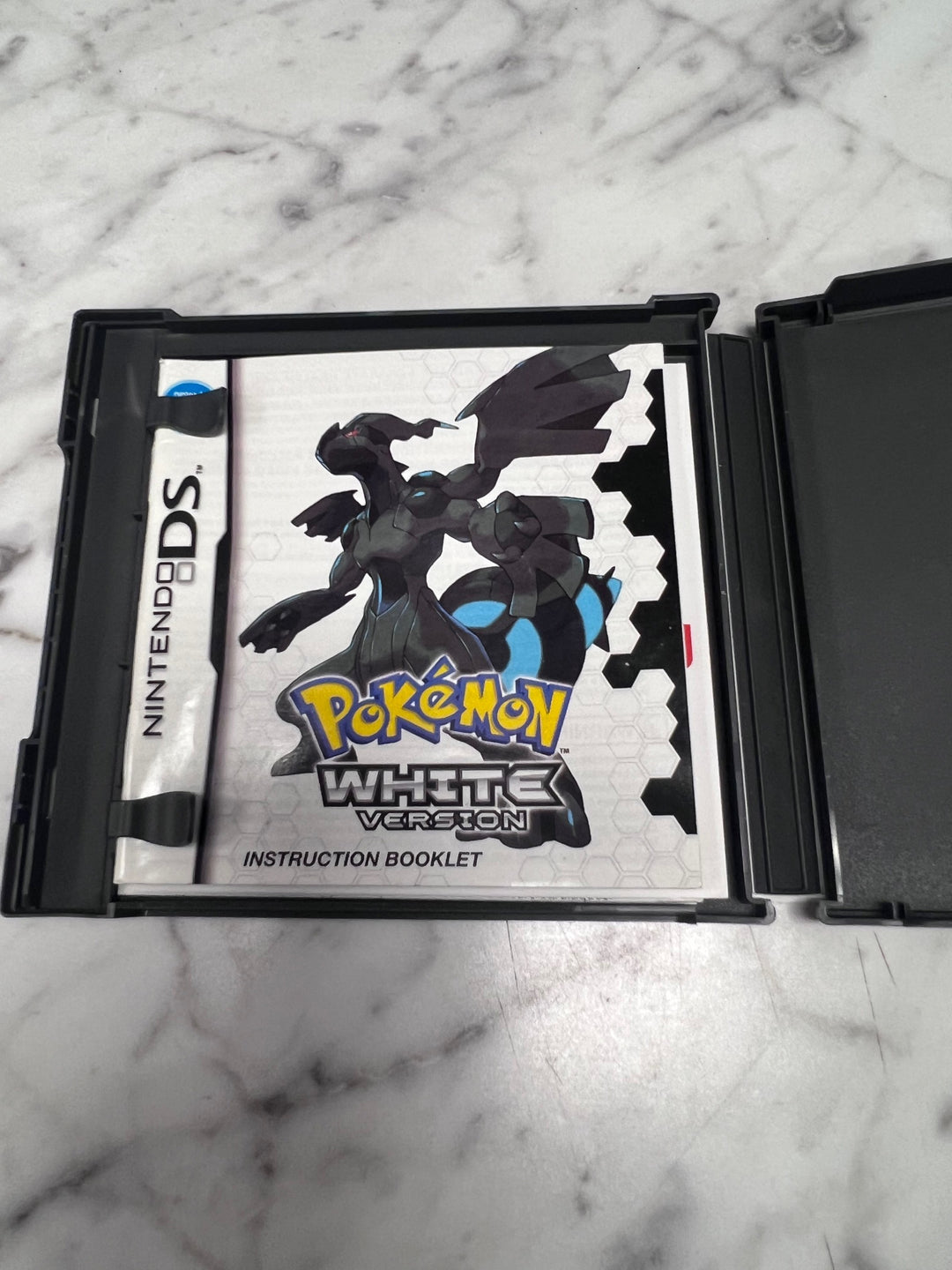 Pokemon White Version Nintendo DS CASE AND MANUAL ONLY